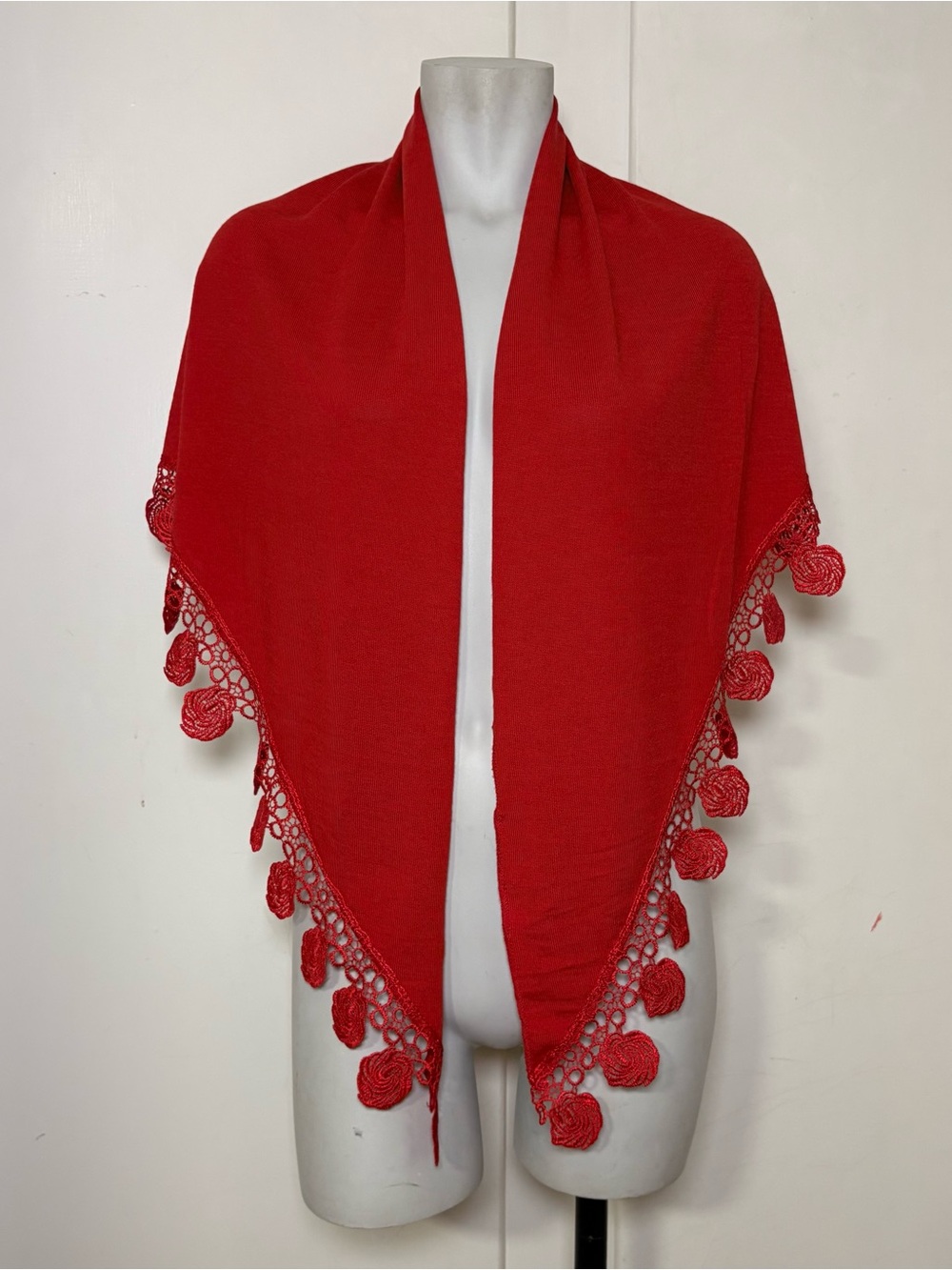 Vintage Y2K Red Triangle Shawl with Ruffle and Lace Trim Details